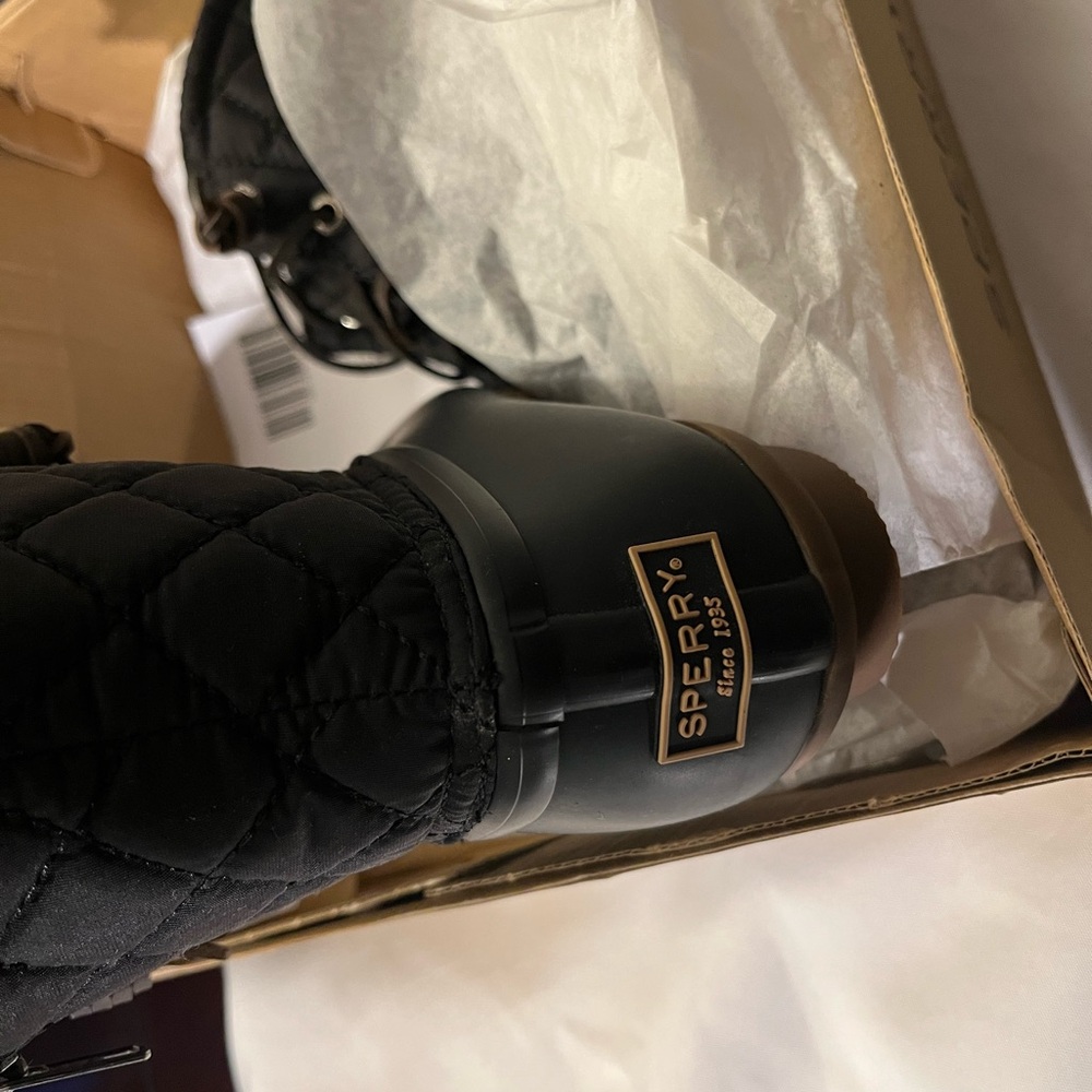 Sperry Black Quilted Ankle Boots